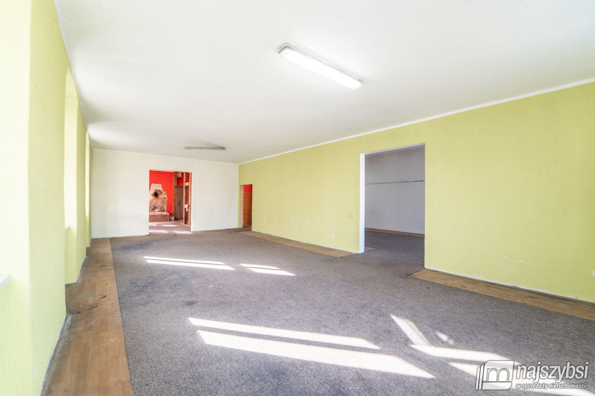 Kamienica w samym centrum Trzebiatowa  (4)