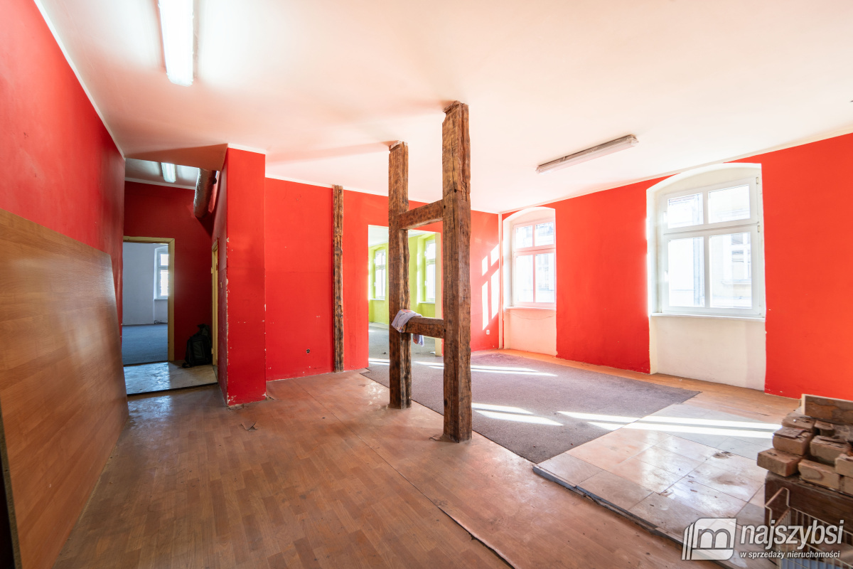 Kamienica w samym centrum Trzebiatowa  (7)