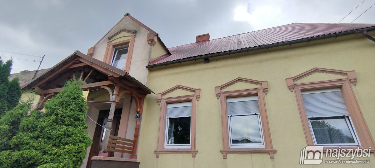 Dom z sadem na dużej działce. (19)