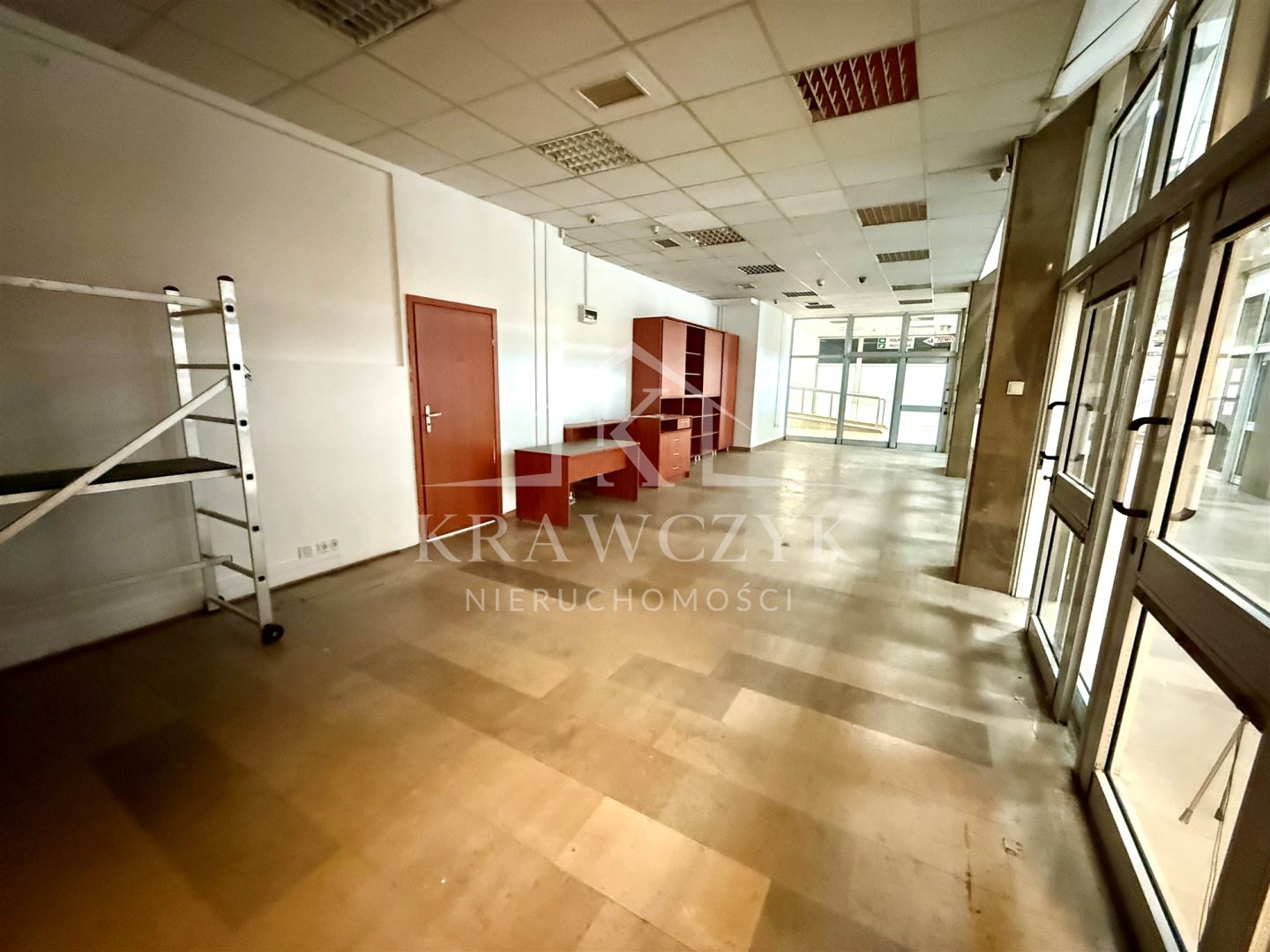 LOKAL UŻYTKOWY W PASAŻU A-Z - 85m2 - OKAZJA (4)