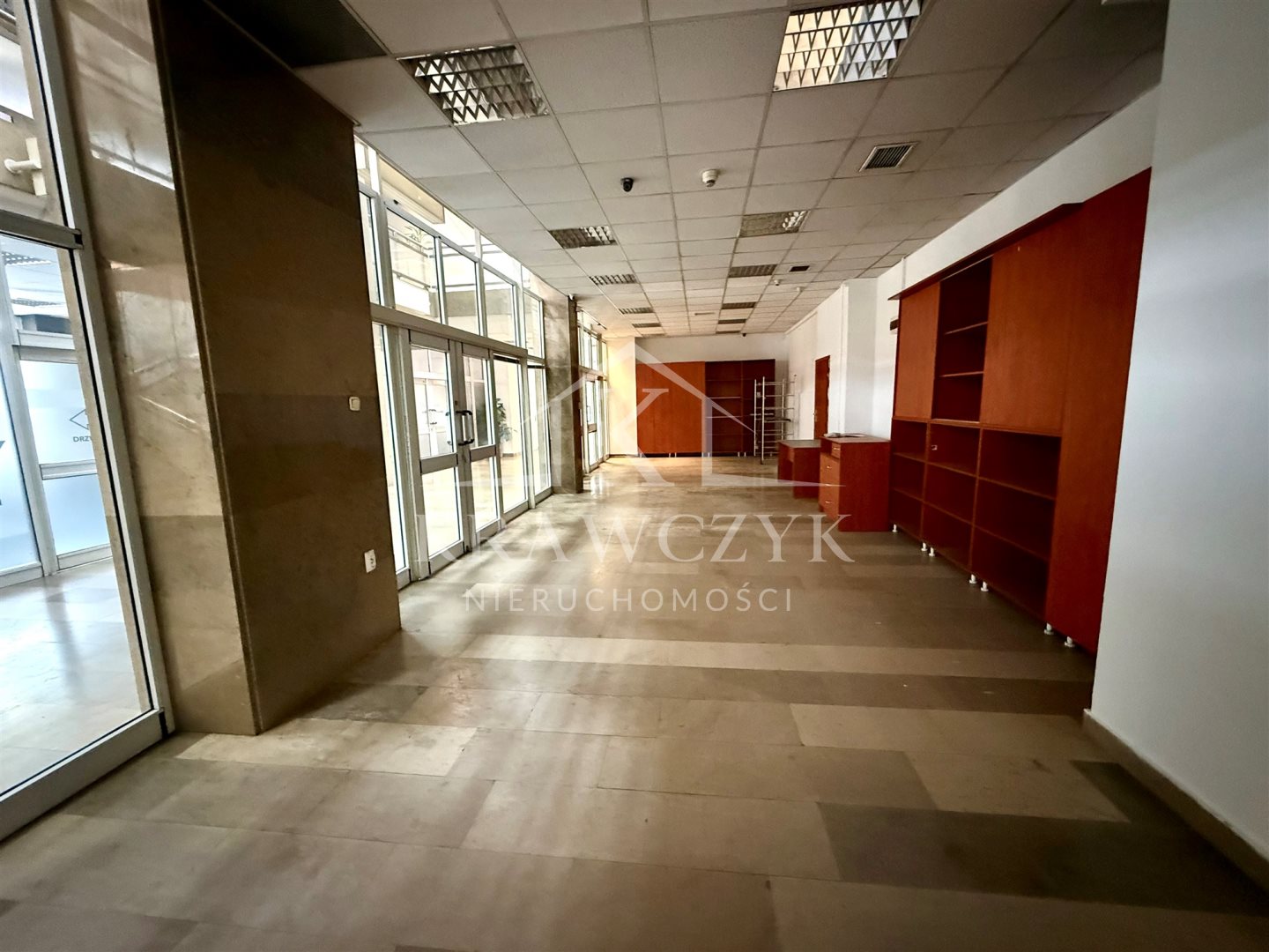 LOKAL UŻYTKOWY W PASAŻU A-Z - 85m2 - OKAZJA (5)