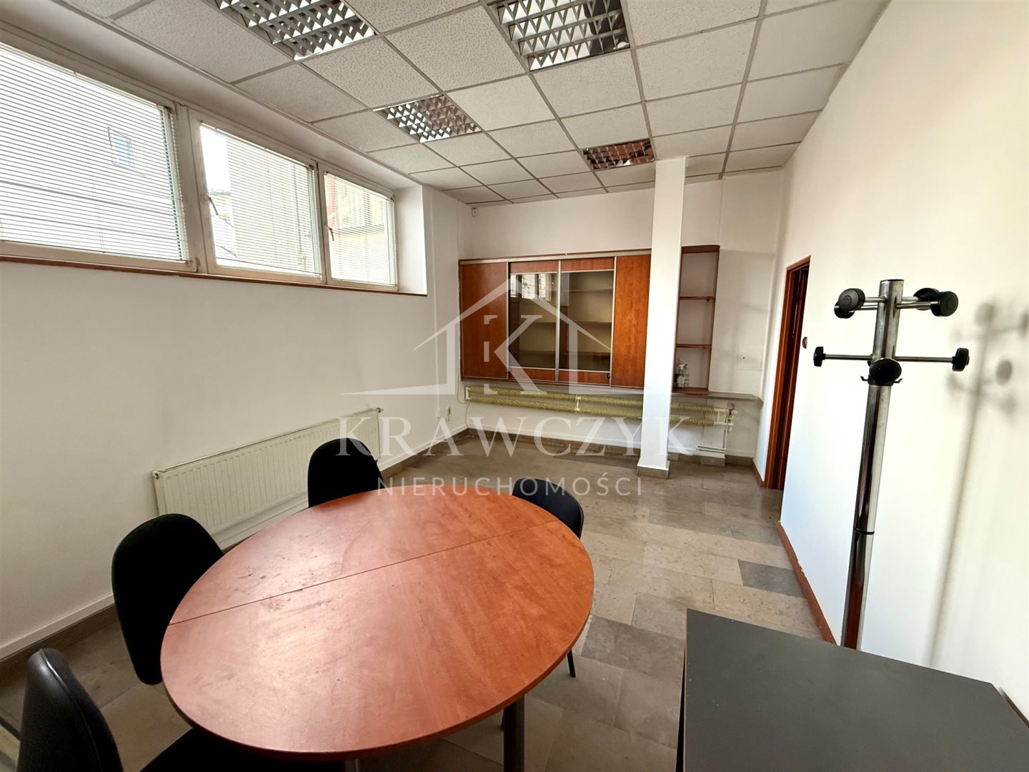 LOKAL UŻYTKOWY W PASAŻU A-Z - 85m2 - OKAZJA (7)