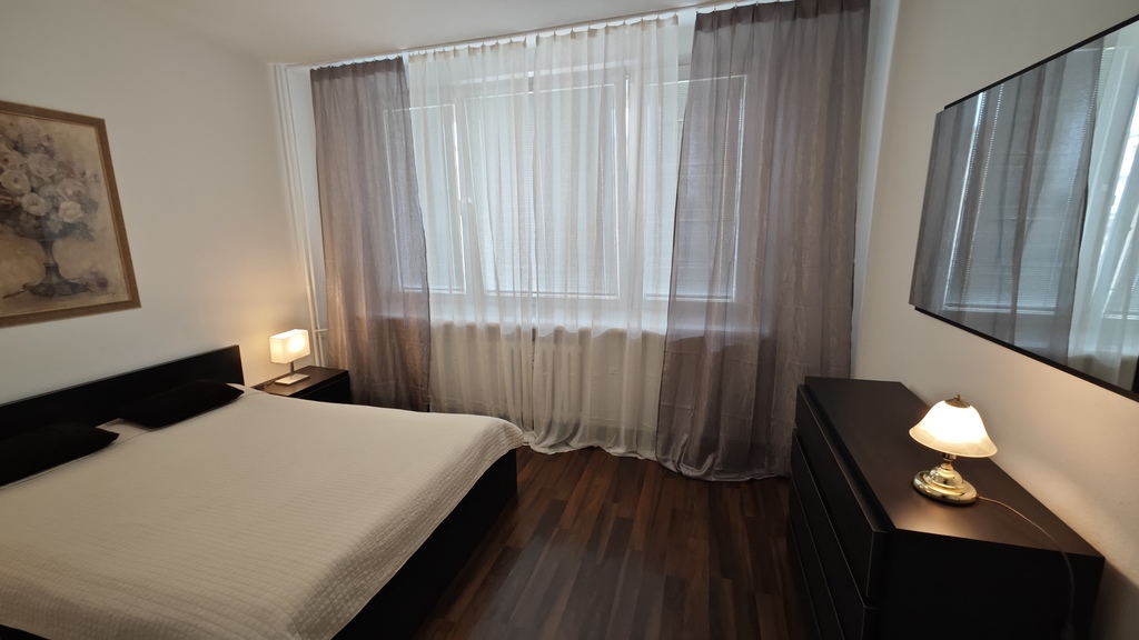 2pok. obok Galaxy, balkon, winda, zamykany parking (8)