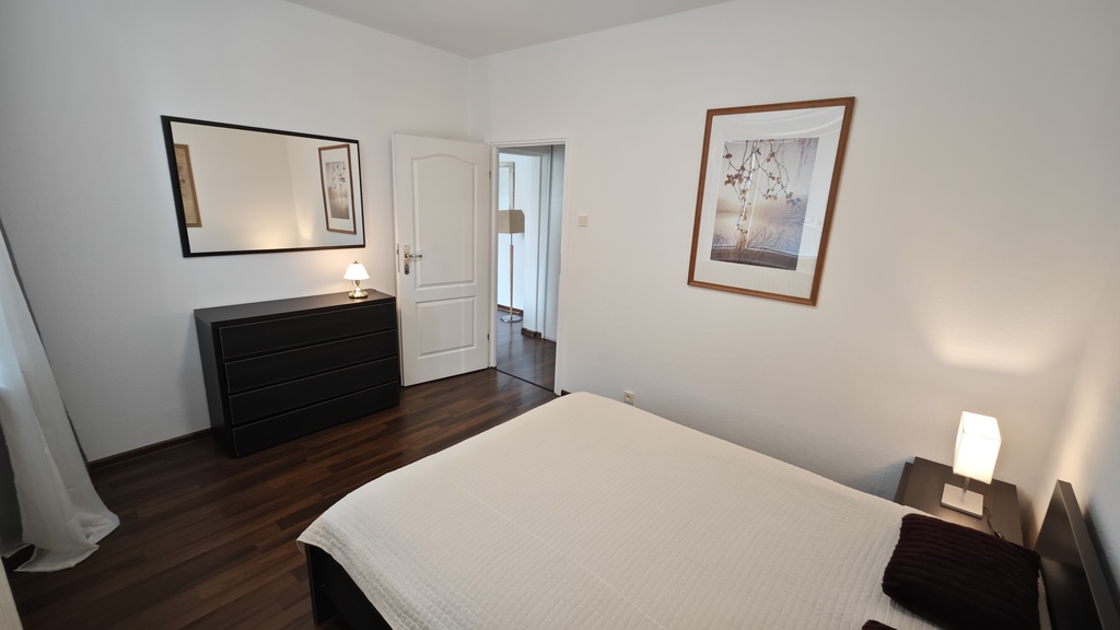 2pok. obok Galaxy, balkon, winda, zamykany parking (9)