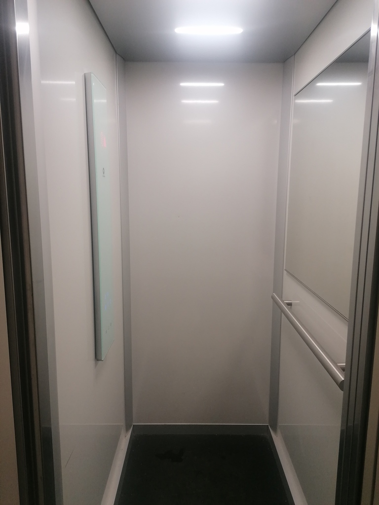 2pok. obok Galaxy, balkon, winda, zamykany parking (18)