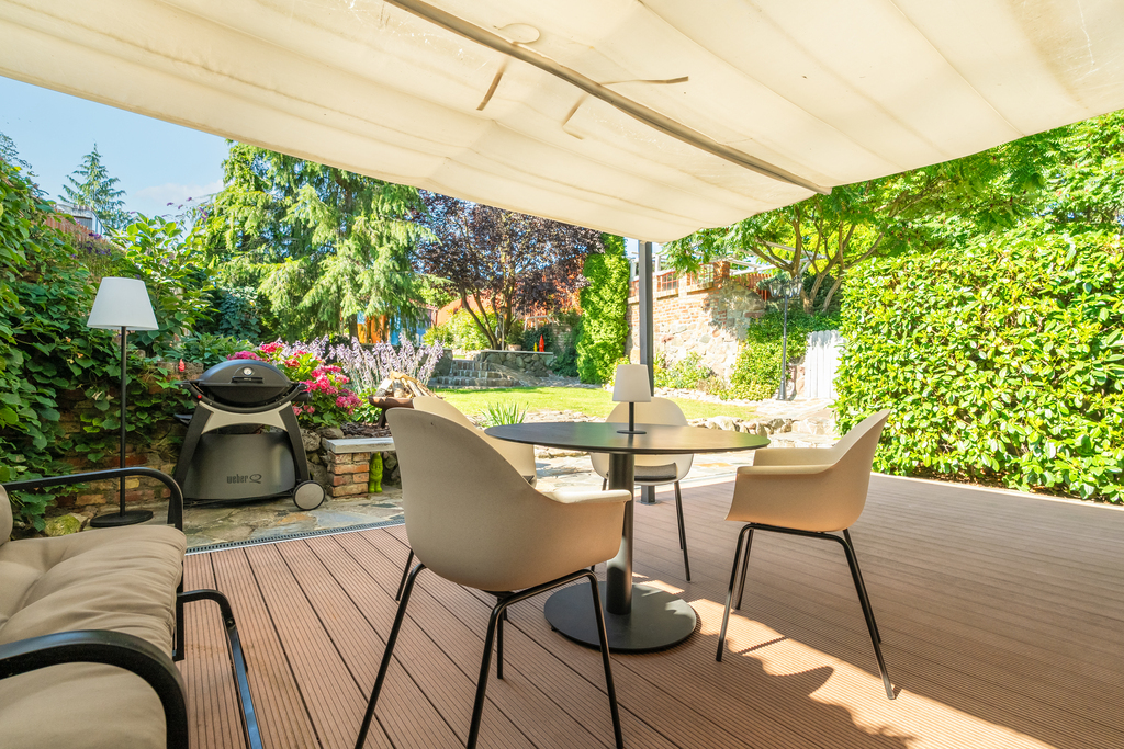 Twój raj z sauną i  piaszczystą plażą! (15)