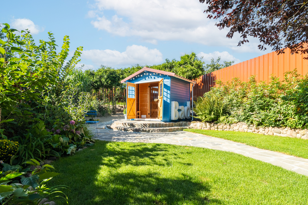 Twój raj z sauną i  piaszczystą plażą! (18)