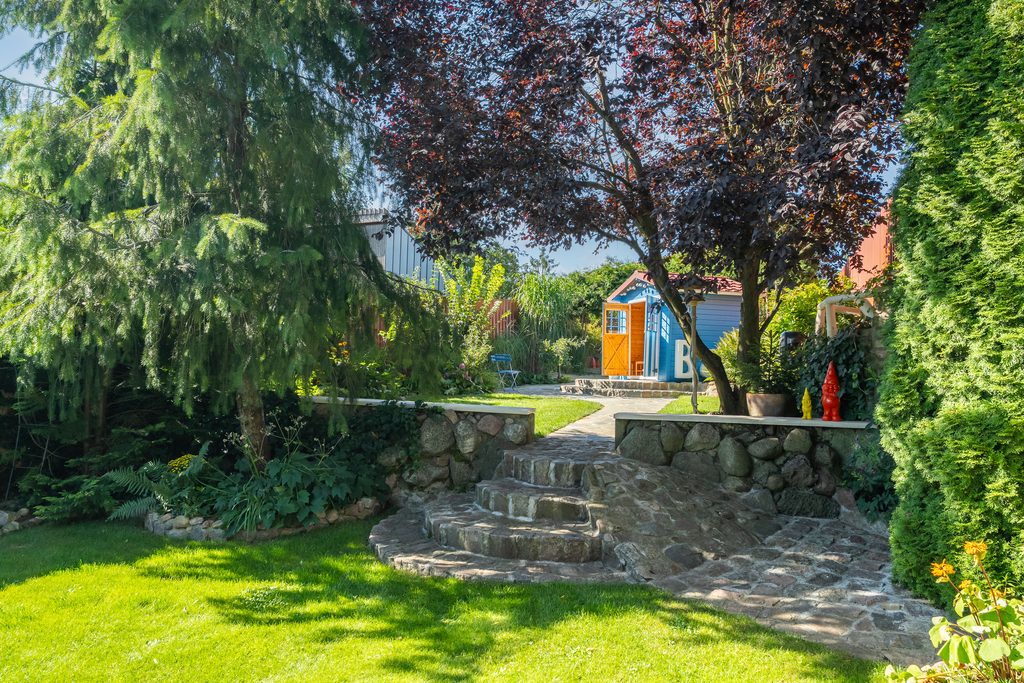 Twój raj z sauną i  piaszczystą plażą! (19)