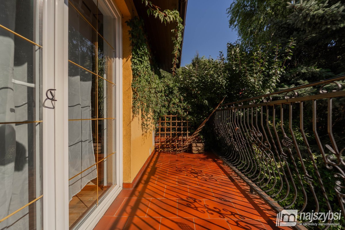 Goleniów- dom wolnostojący w centrum (17)