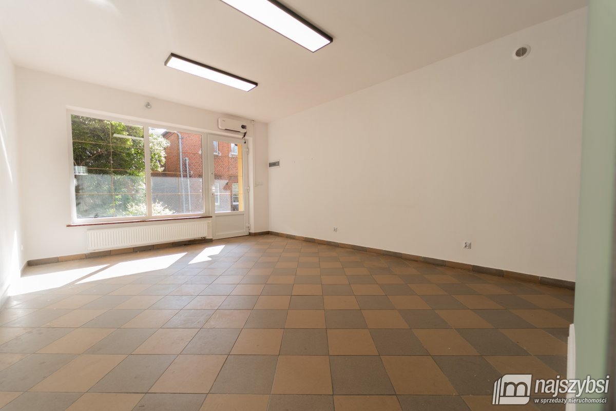 Goleniów- dom wolnostojący w centrum (27)