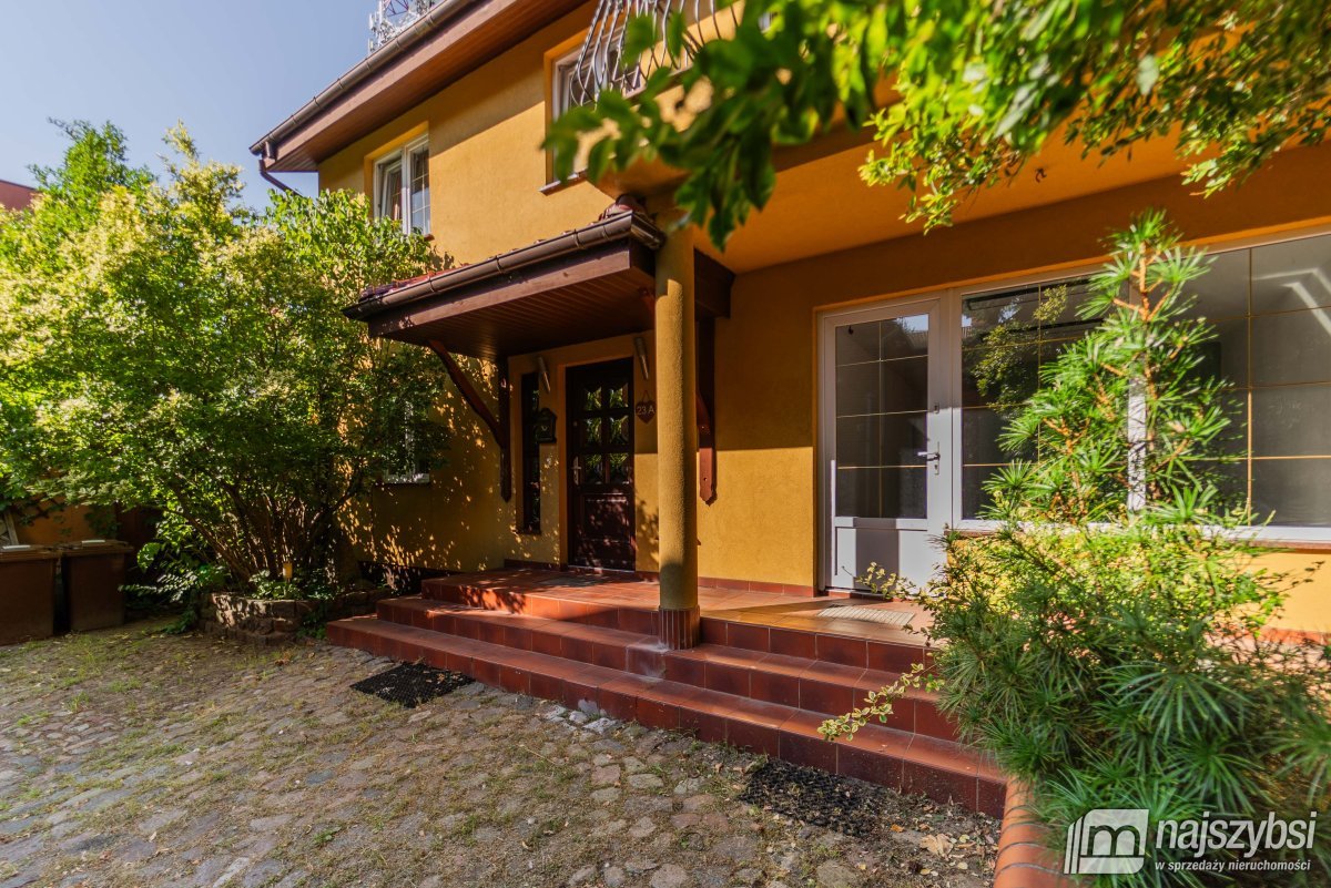 Goleniów- dom wolnostojący w centrum (5)