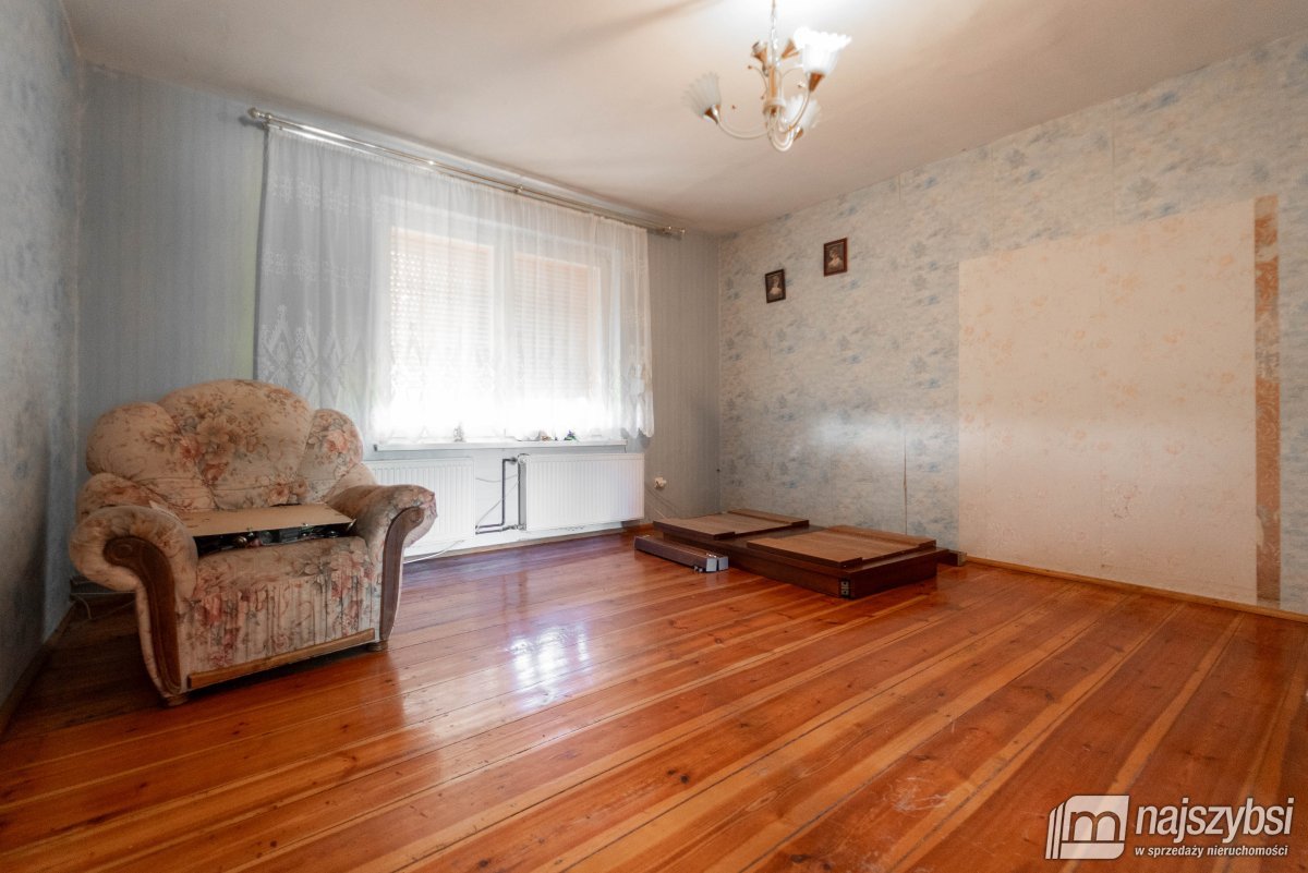 Brzeziny - duży dom na sprzedaż (16)