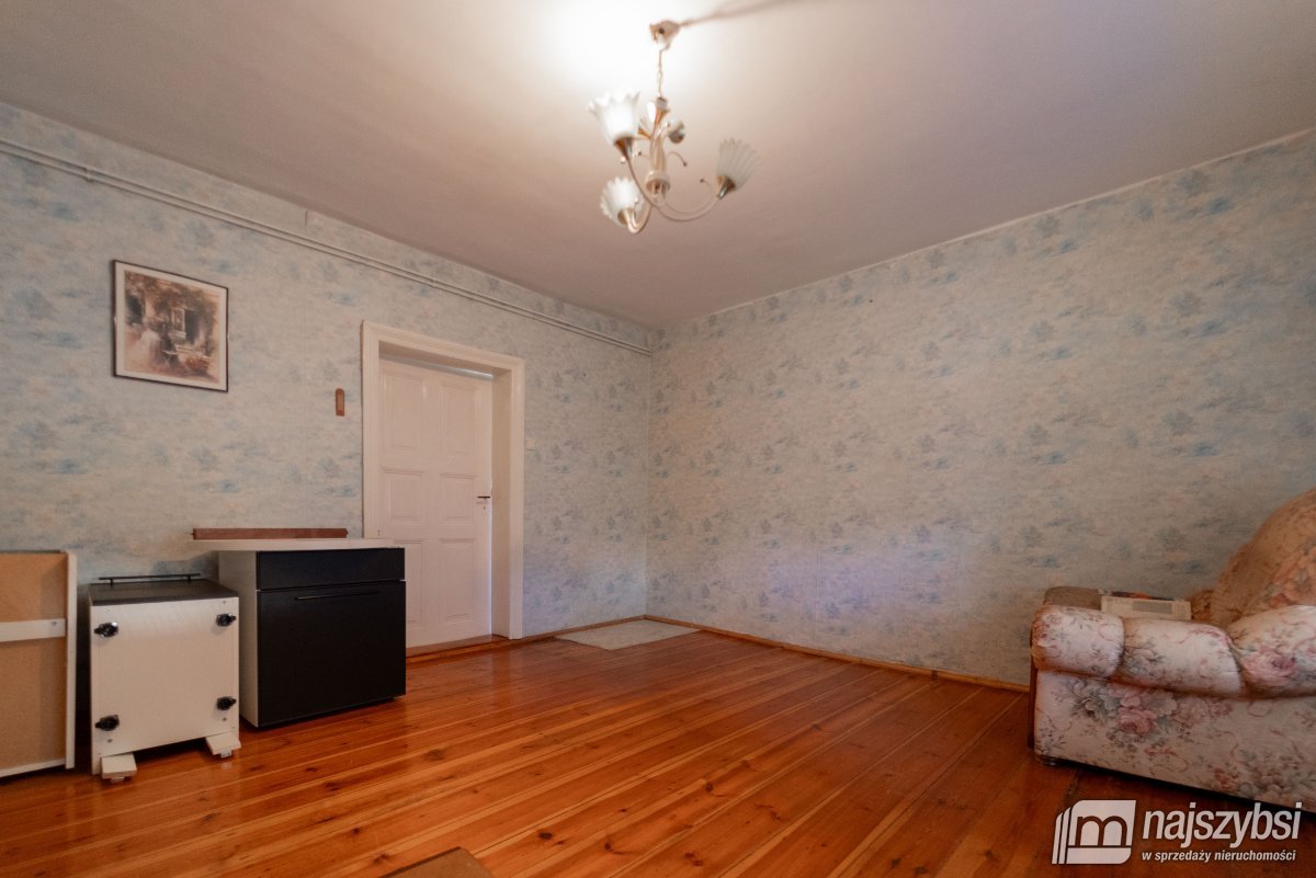 Brzeziny - duży dom na sprzedaż (17)