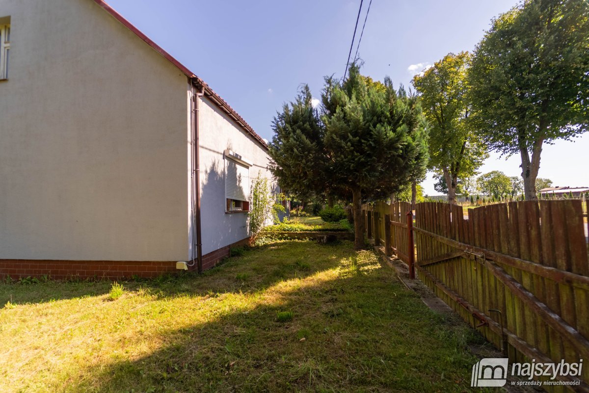 Brzeziny - duży dom na sprzedaż (20)