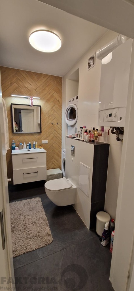 92m2, 4 pokoje + garaż + taras,6500 zł (6)