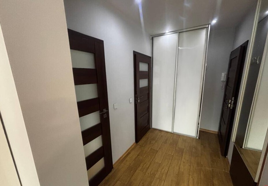 Mieszkanie 2 pokojowe w centrum - winda (6)