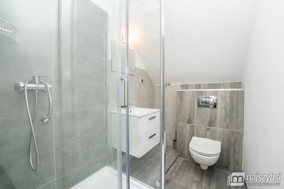 Grzybowo-dom jednorodzinny-pensjonat (12)