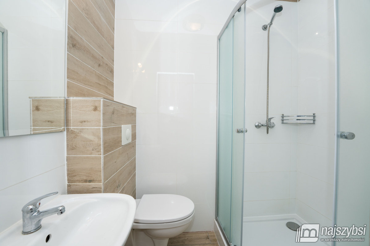 Grzybowo-dom jednorodzinny-pensjonat (17)