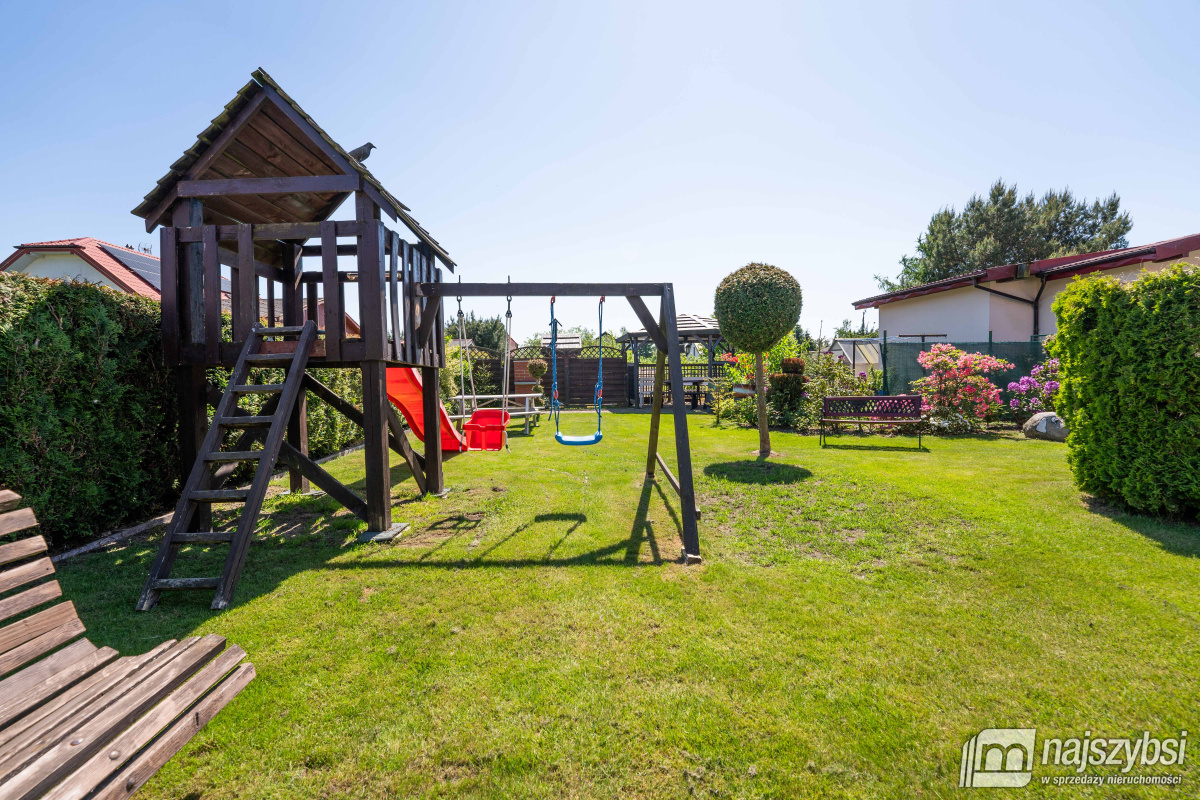 Grzybowo-dom jednorodzinny-pensjonat (32)