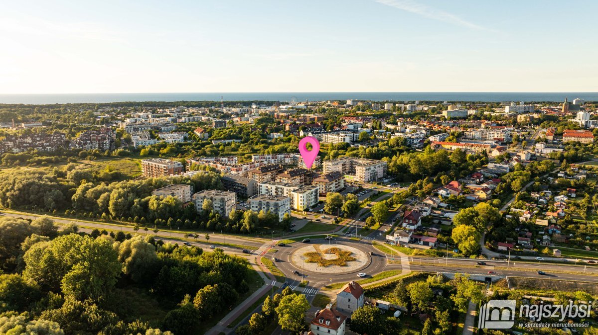 KOŁOBRZEG-piękne mieszkanie z garażem w cenie (19)