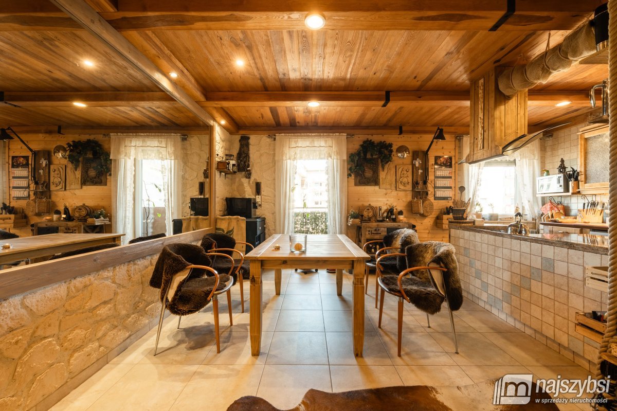 KOŁOBRZEG-piękne mieszkanie z garażem w cenie (2)