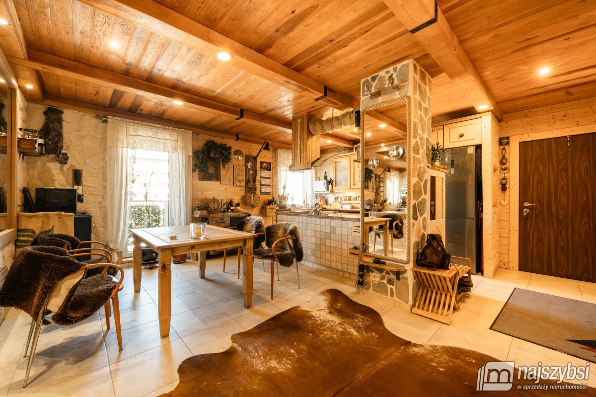 KOŁOBRZEG-piękne mieszkanie z garażem w cenie (3)