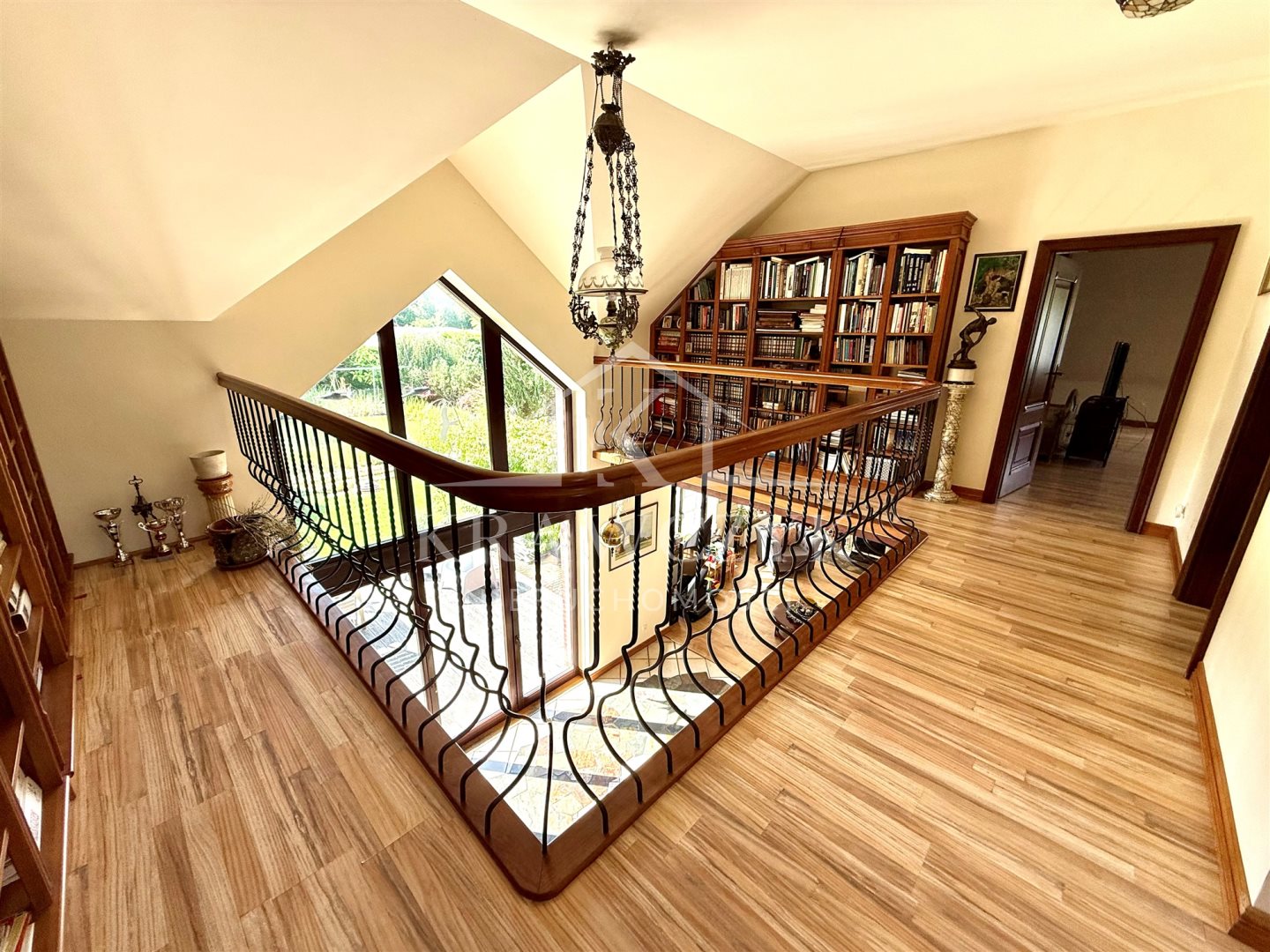 REZYDENCJA KIJEWKO, 2006r. 299,2m2, działka 1988m2 (15)