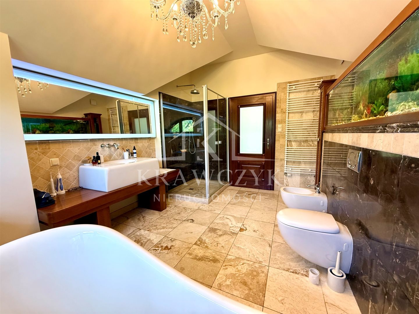 REZYDENCJA KIJEWKO, 2006r. 299,2m2, działka 1988m2 (19)