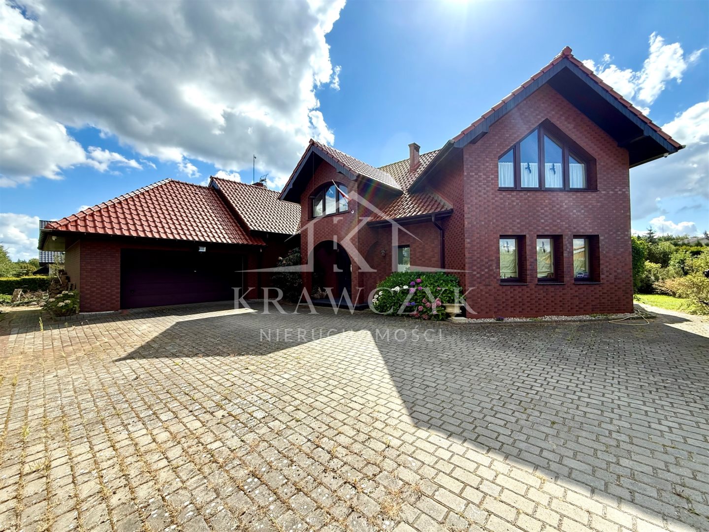 REZYDENCJA KIJEWKO, 2006r. 299,2m2, działka 1988m2 (3)