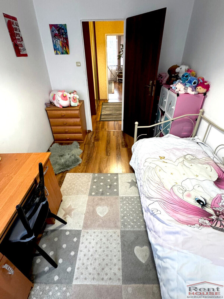 2 pokoje, balkon, niski blok (5)