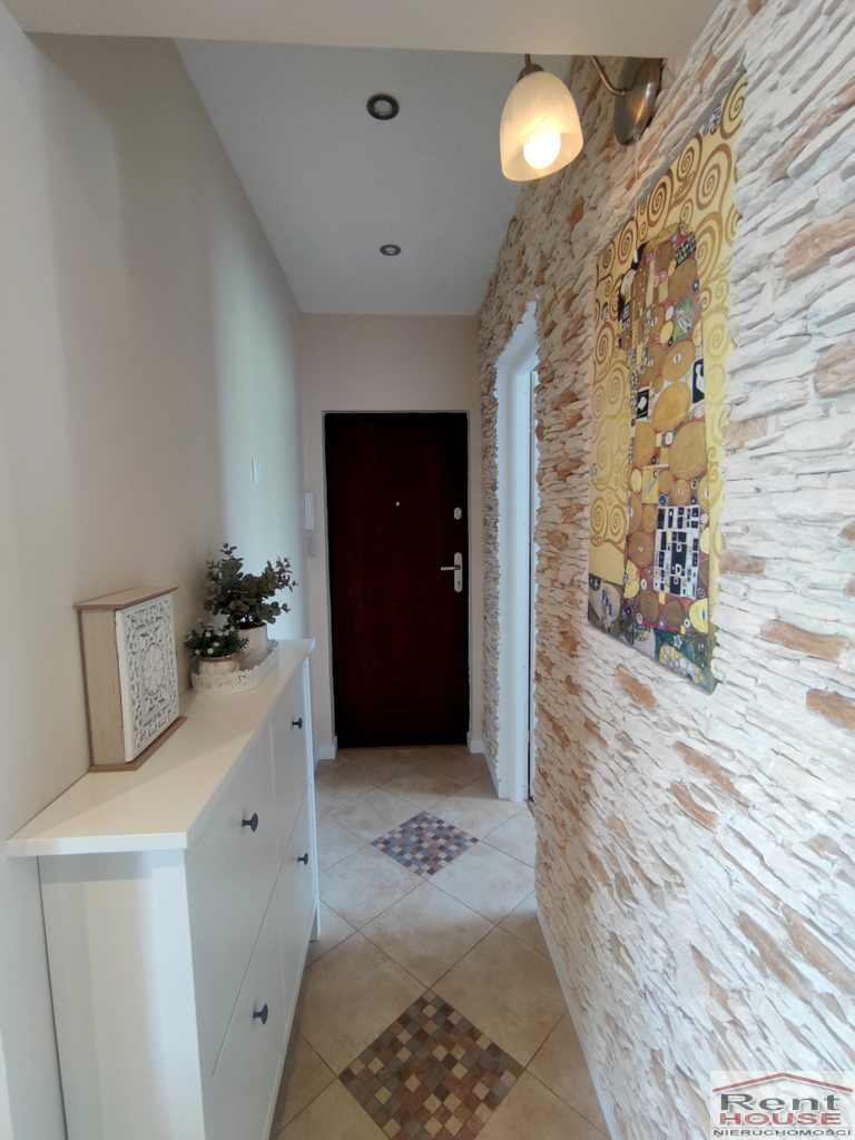 Słoneczne 3 pokojowe mieszkanie, duży balkon (18)