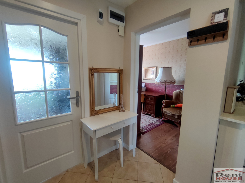 Słoneczne 3 pokojowe mieszkanie, duży balkon (16)