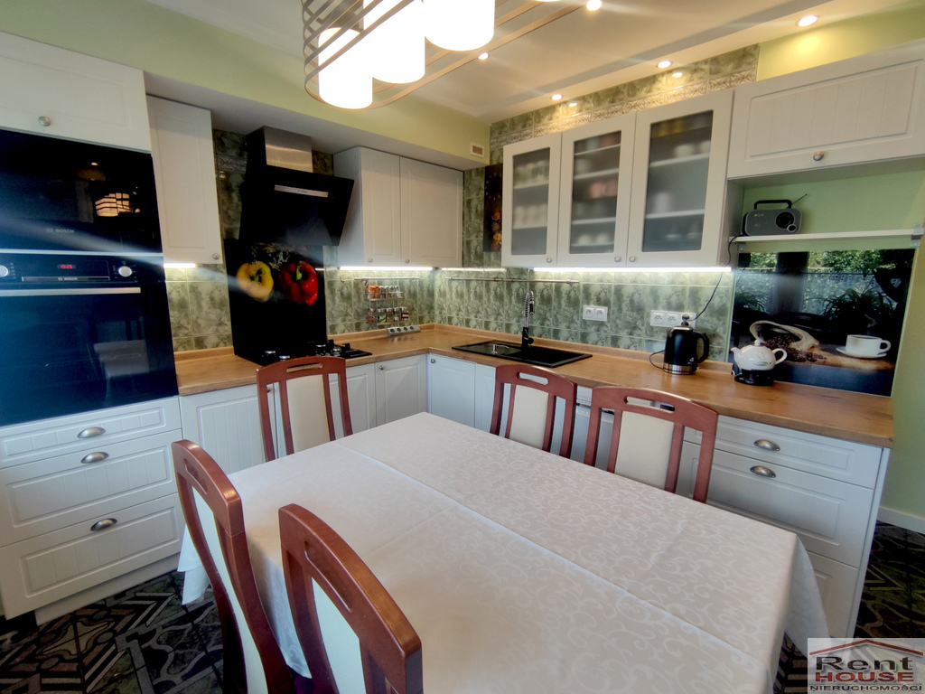 Słoneczne 3 pokojowe mieszkanie, duży balkon (9)