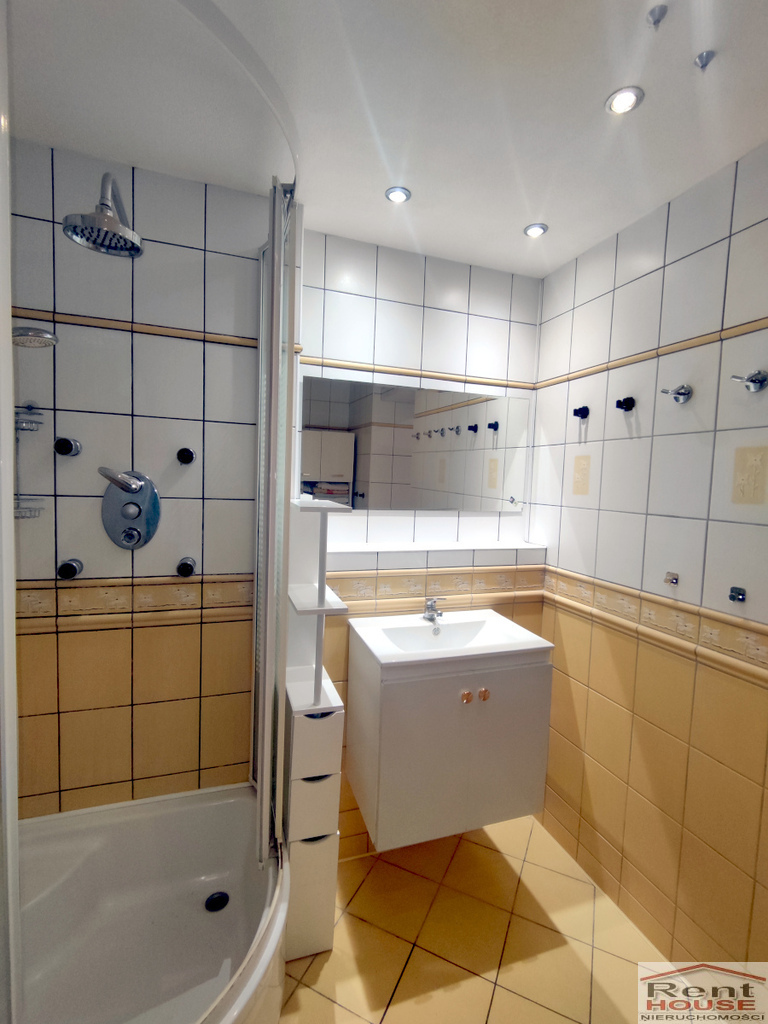 Słoneczne 3 pokojowe mieszkanie, duży balkon (20)