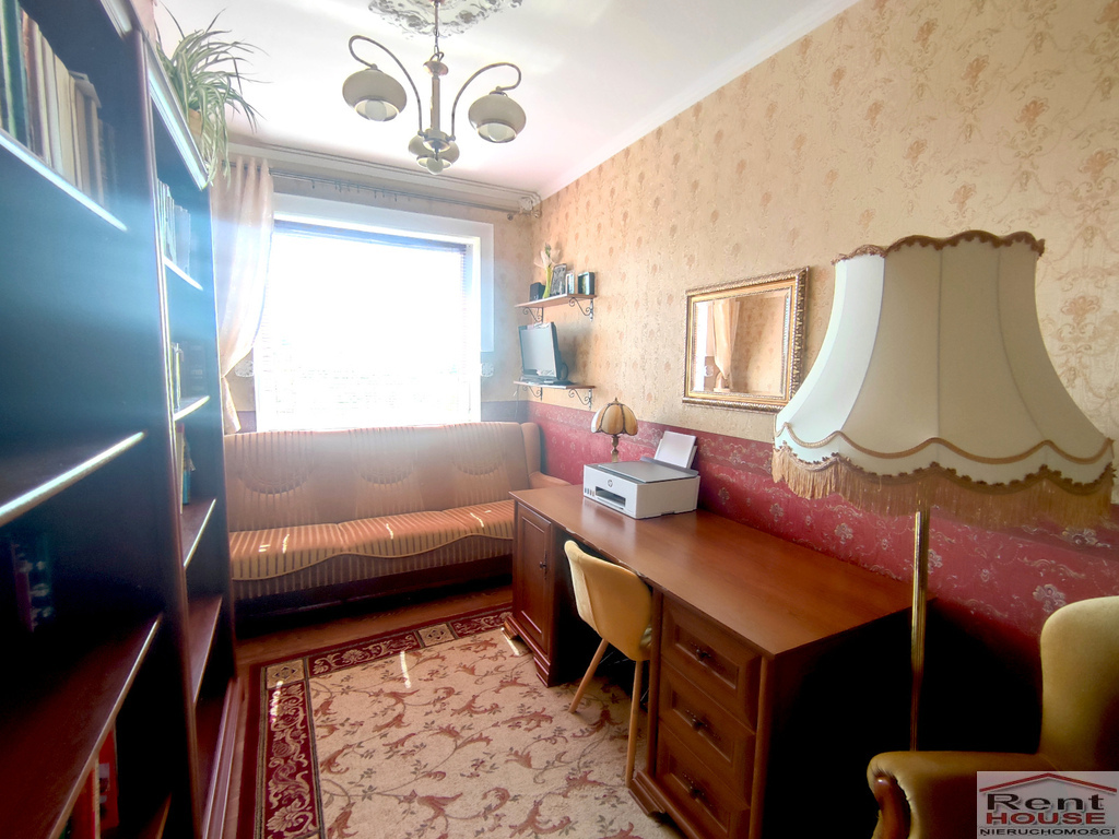 Słoneczne 3 pokojowe mieszkanie, duży balkon (12)