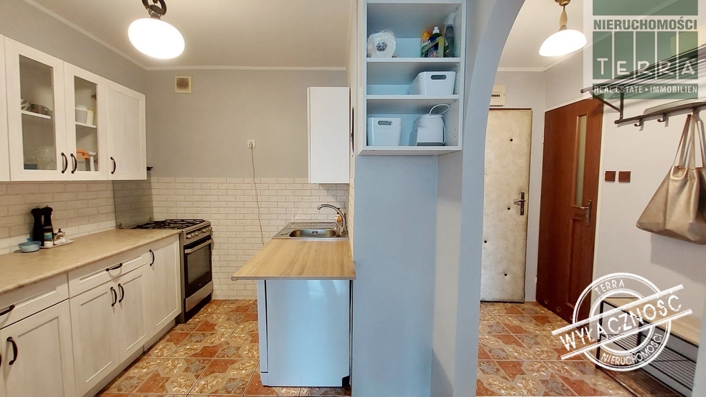 Klimatyczne mieszkanie na uboczu. (12)