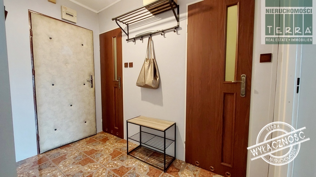 Klimatyczne mieszkanie na uboczu. (8)