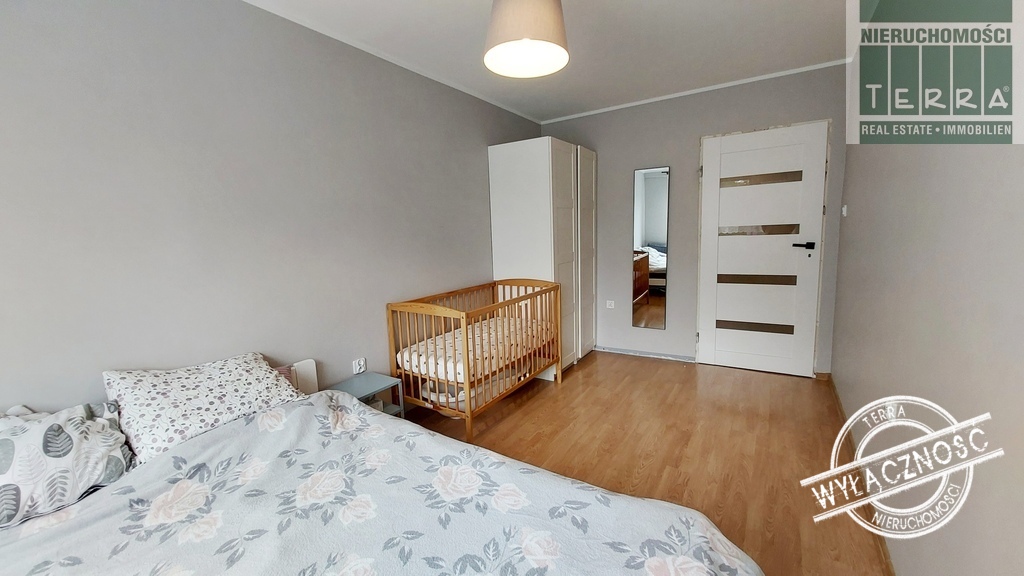 Klimatyczne mieszkanie na uboczu. (5)