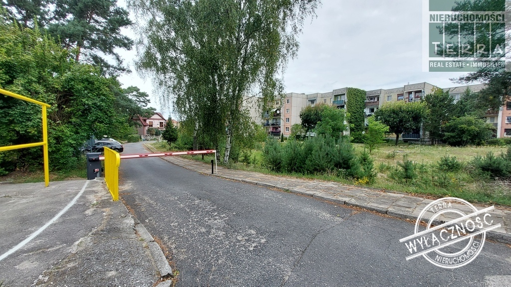 Klimatyczne mieszkanie na uboczu. (17)