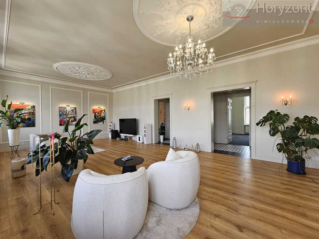 Wyjątkowy Apartament 124m2 w sercu miasta (5)