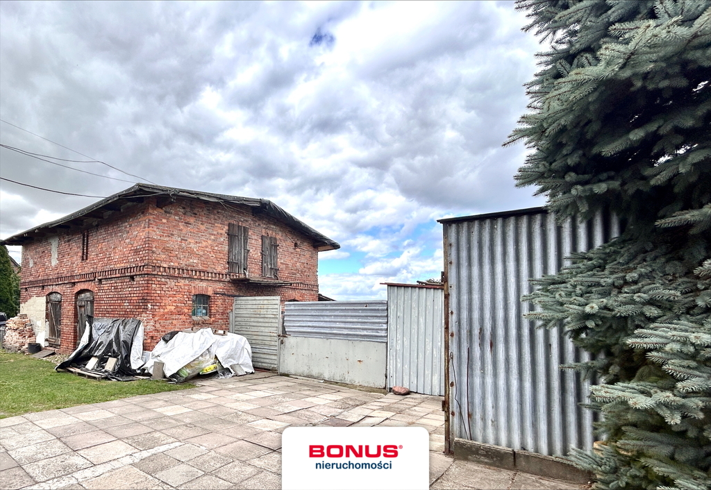 1/4 domu z garażem i ogródkiem (4)