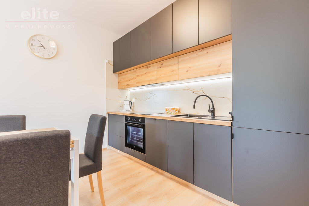 Mieszkanie z balkonem w nowym budynku z windą (5)