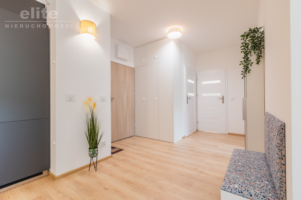 Mieszkanie z balkonem w nowym budynku z windą (9)