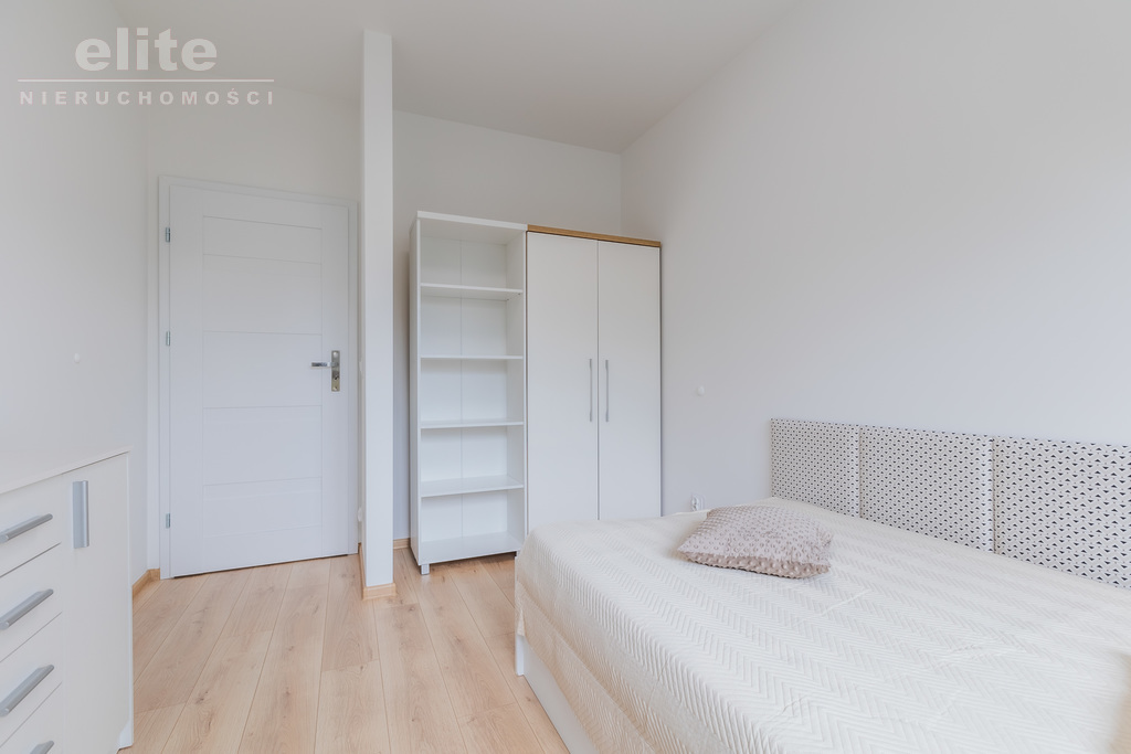 Mieszkanie z balkonem w nowym budynku z windą (16)