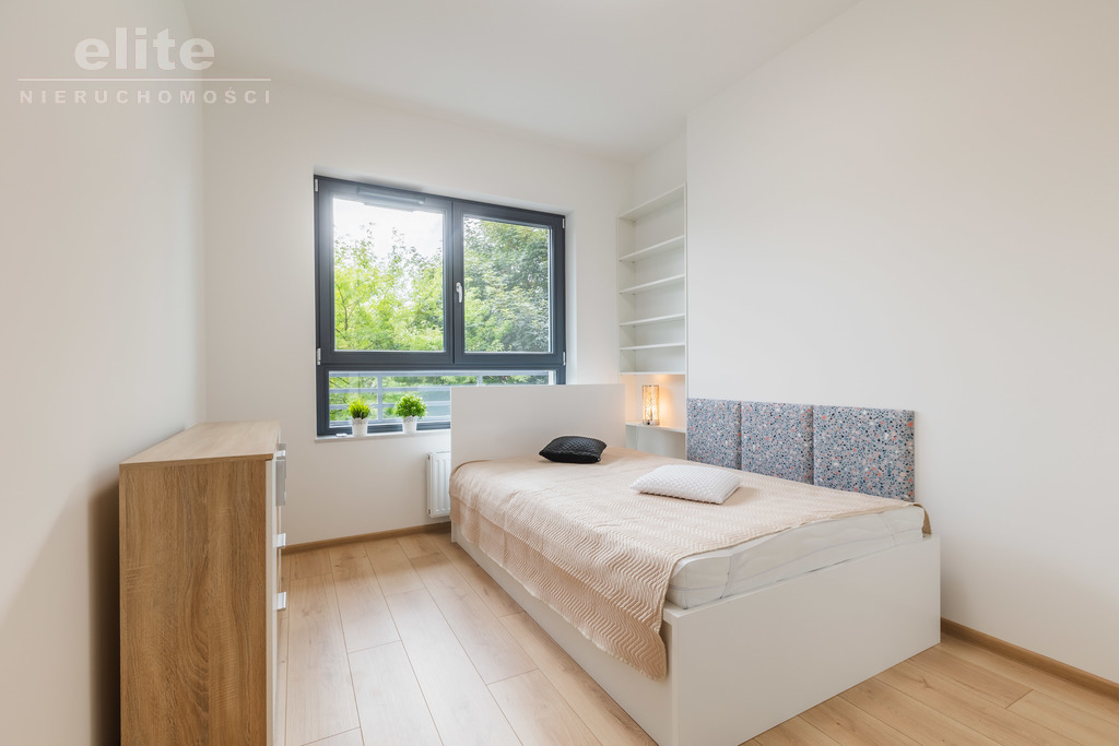 Mieszkanie z balkonem w nowym budynku z windą (17)