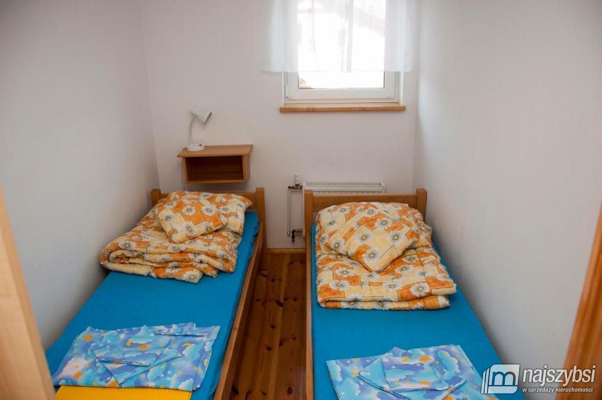 Łukęcin- dom wolnostojący z pokojami gościnnymi (10)