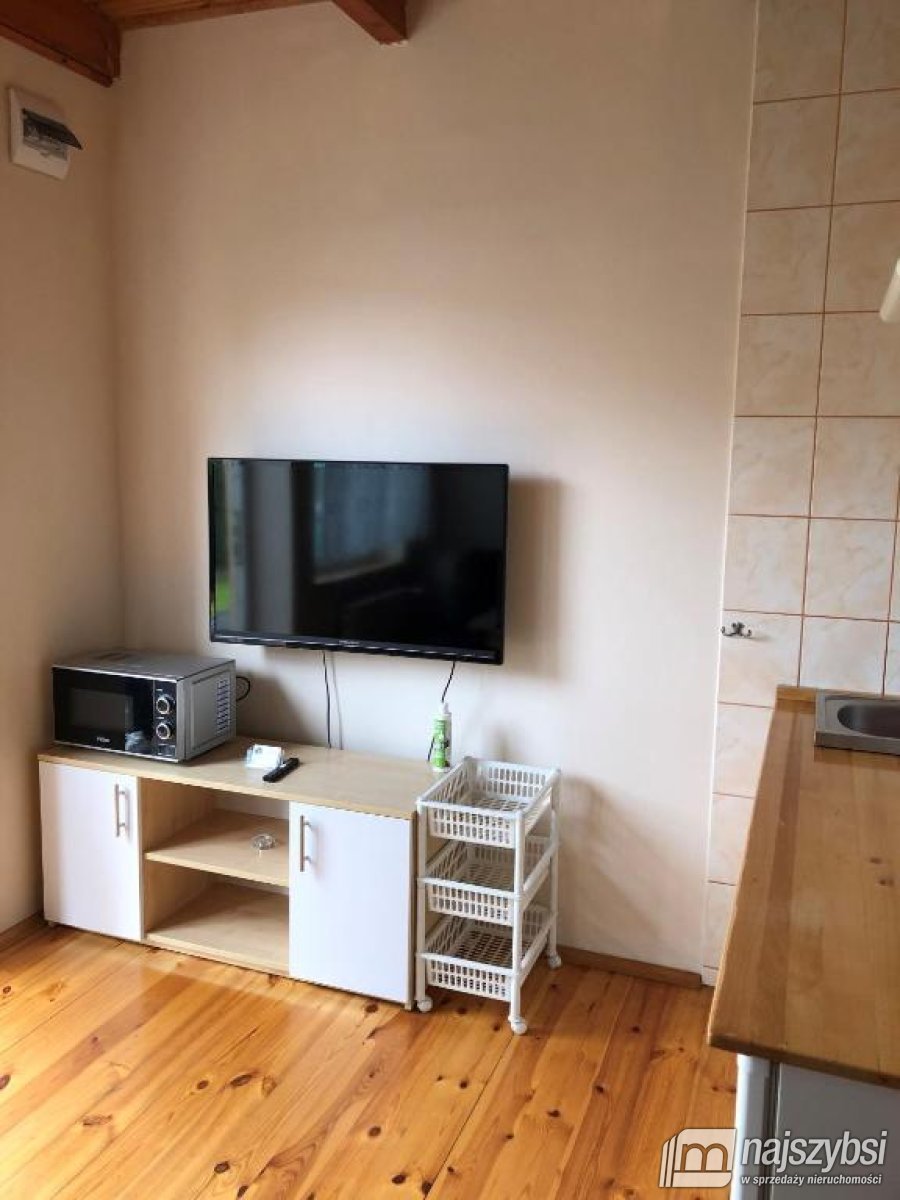 Łukęcin- dom wolnostojący z pokojami gościnnymi (2)