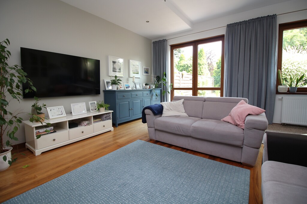 Dom w zabudowie szeregowej (4)