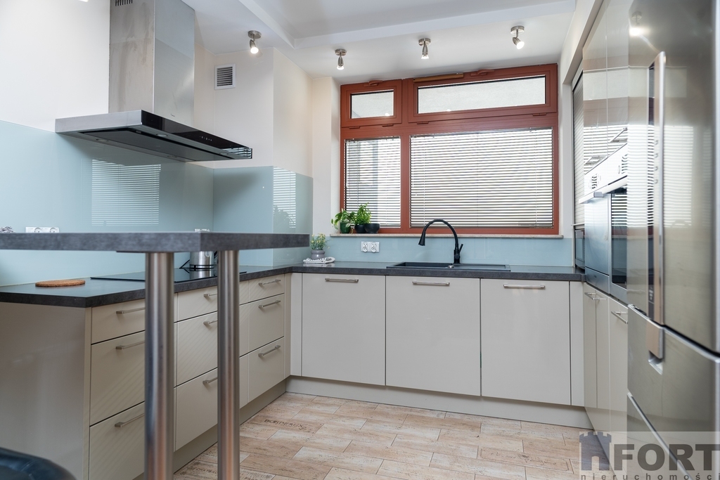 Umeblowane i wyposażone 2 pokoje przy parku (6)