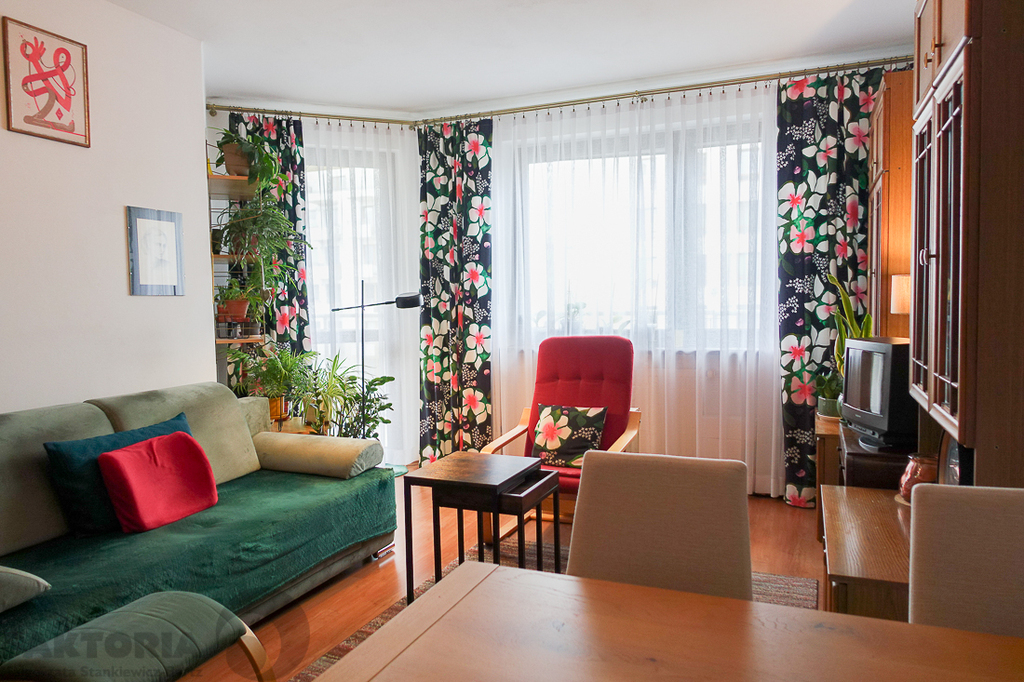 Pomorzany 2 pokoje 49,95 m2, III p. 2002 r. balkon (2)